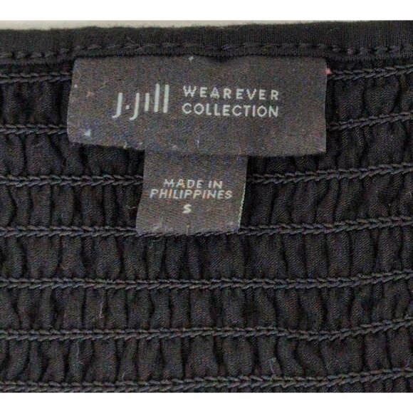 Elegant Black Sleeveless Dress - Picture 5 of 10